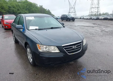 2009 Hyundai Sonata Gls из США, поврежденный, VIN 5NPET46C39H571584